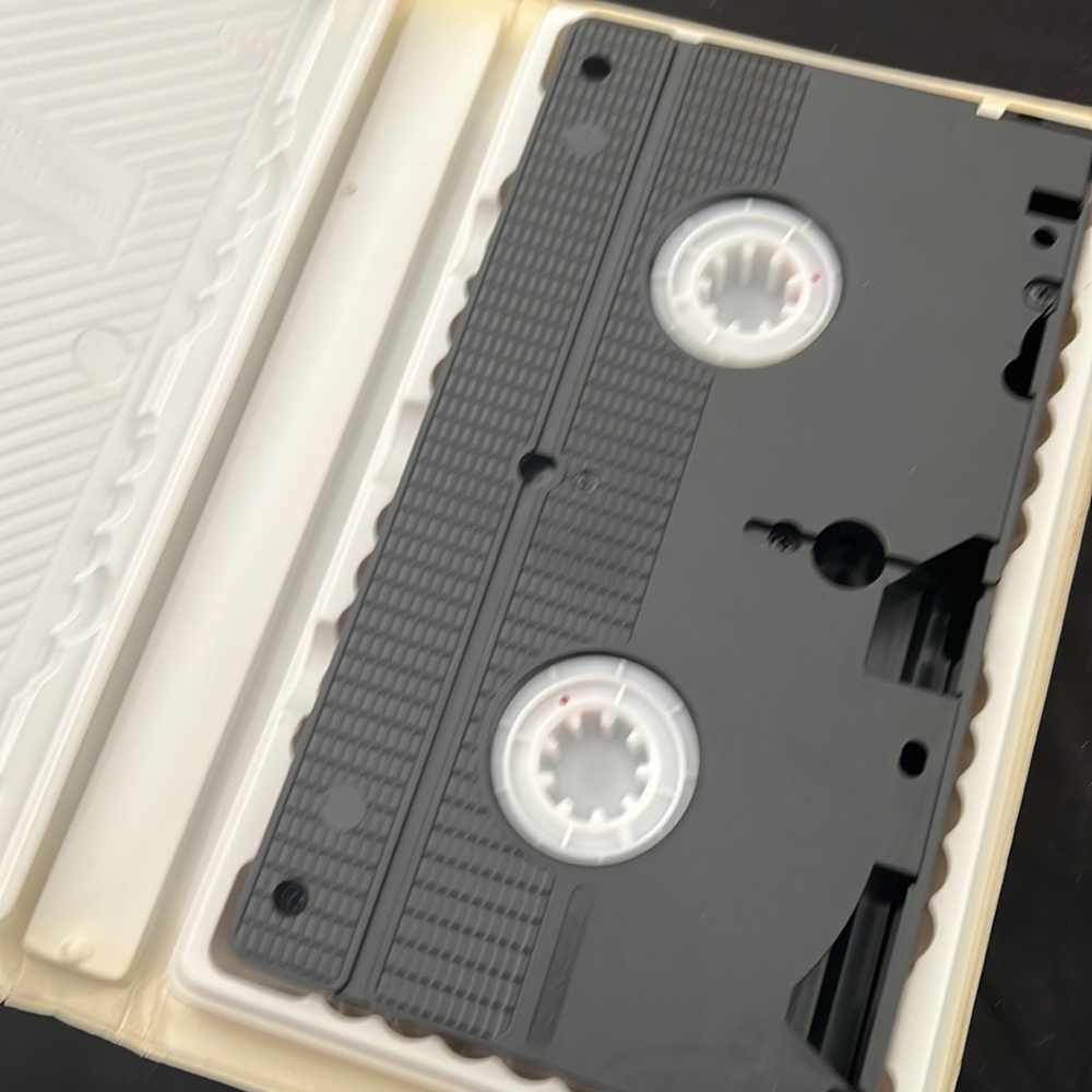 Scooby-Doo's Original Mysteries VHS - Picture 2 of 3